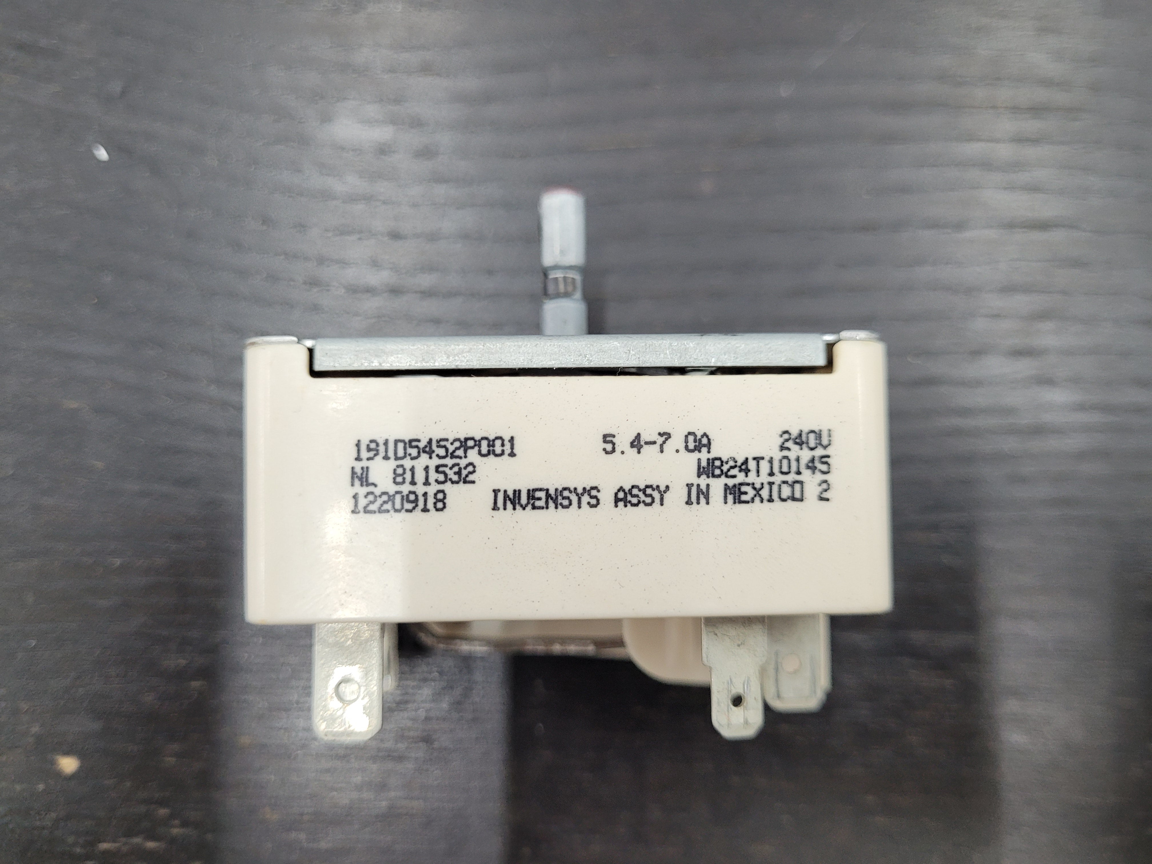 GE-Range-Surface-Element-Control-Switch-WB24T10145-191D5452P001 GE-Range-Surface-Element-Control-Switch-WB24T10145-191D5452P001